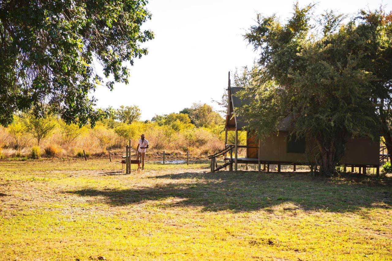 Chobe River Campsite Ngoma ภายนอก รูปภาพ